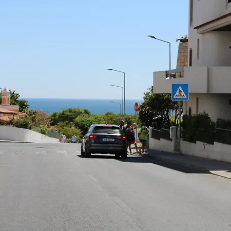 Apartamento T3 Com Vista Mar 公寓 *